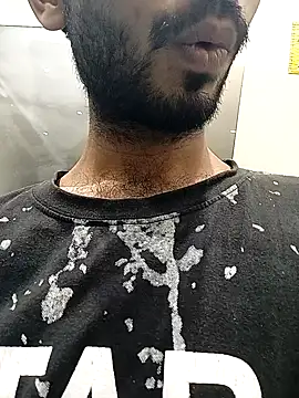 Snapshot of xhanm chatting on February 7, 2026, 2:37 am xhanm online show from February 7, 2026, 2:37 am