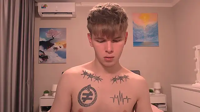 Snapshot of Fredd_Xanders chatting on December 16, 2025, 6:46 pm Fredd Xanders online show from December 16, 2025, 6:46 pm