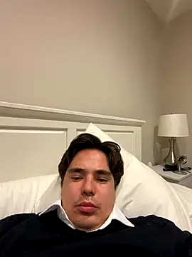 Snapshot of phantom898983 chatting on December 16, 2025, 9:14 am phantom898983 online show from December 16, 2025, 9:14 am