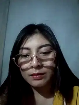 Snapshot of Paerl-sweet chatting on December 17, 2025, 12:44 pm Paerl-sweet online show from December 17, 2025, 12:44 pm