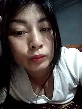 Snapshot of Paerl-sweet chatting on February 9, 2026, 1:42 am Paerl-sweet online show from February 9, 2026, 1:42 am