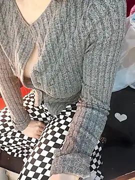 Alone nothing online show from January 9, 2026, 4:10 pm