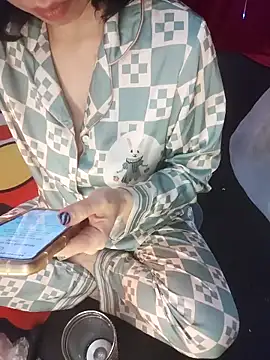 Alone nothing online show from February 2, 2026, 3:44 pm