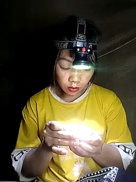 Snapshot of anna-can chatting on February 27, 2026, 5:40 am anna-can online show from February 27, 2026, 5:40 am