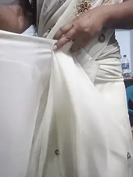 Snapshot of telugupravalli chatting on February 23, 2026, 2:03 pm telugupravalli online show from February 23, 2026, 2:03 pm