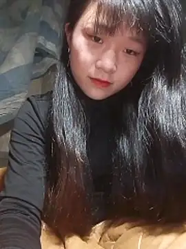 Snapshot of hinata-xx chatting on December 16, 2025, 3:33 am hinata-xx online show from December 16, 2025, 3:33 am