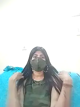 Snapshot of Nisharanilovee chatting on January 11, 2026, 10:20 am Nisharanilovee online show from January 11, 2026, 10:20 am