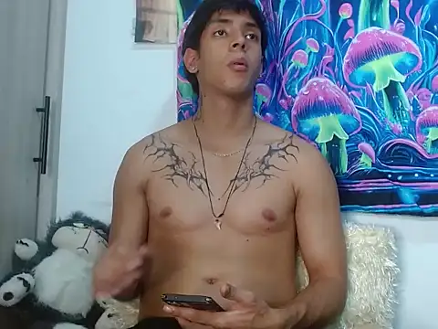 Snapshot of Wolf_light chatting on January 9, 2026, 11:39 pm Wolf light online show from January 9, 2026, 11:39 pm