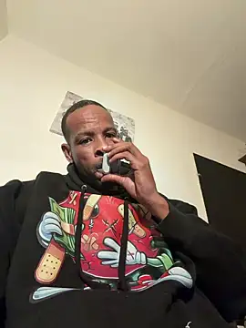 Snapshot of Dreadyyy chatting on December 15, 2025, 5:44 am Dreadyyy online show from December 15, 2025, 5:44 am