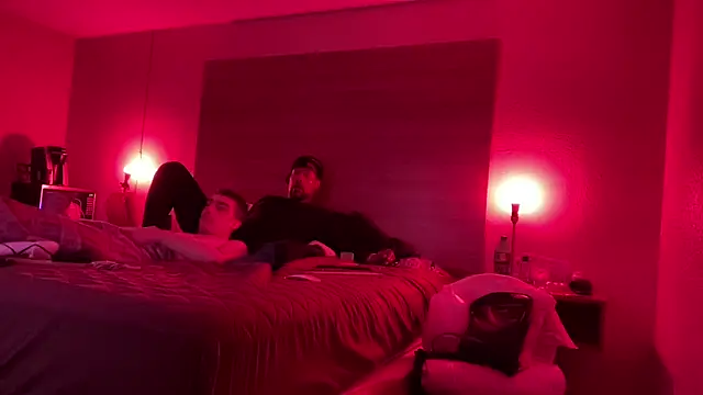 Snapshot of cosmiccloudpig chatting on March 1, 2026, 5:37 pm cosmiccloudpig online show from March 1, 2026, 5:37 pm