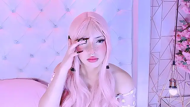 Snapshot of NamiMoon1 chatting on February 12, 2026, 1:50 pm NamiMoon1 online show from February 12, 2026, 1:50 pm