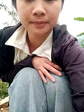 Him MountainGirl online show from January 14, 2026, 5:24 am