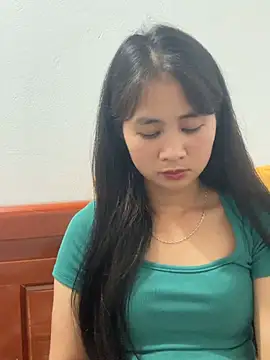 Him MountainGirl online show from March 24, 2026, 1:49 pm