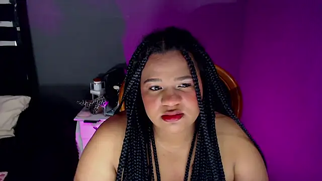 Snapshot of IsaSalvatore chatting on December 22, 2025, 2:30 am IsaSalvatore online show from December 22, 2025, 2:30 am