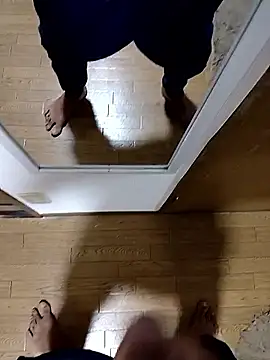 sexyboy224jp online show from December 19, 2025, 3:35 am