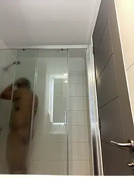 Snapshot of DarkOnebaki- chatting on February 18, 2026, 7:37 am DarkOnebaki- online show from February 18, 2026, 7:37 am