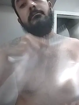 Snapshot of LoverGamer1 chatting on March 5, 2026, 2:13 pm LoverGamer1 online show from March 5, 2026, 2:13 pm