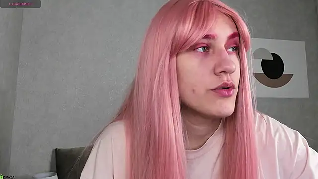 Nedzumi Sato online show from December 17, 2025, 1:22 am