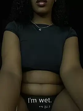 Thick Lucia online show from December 18, 2025, 6:36 pm