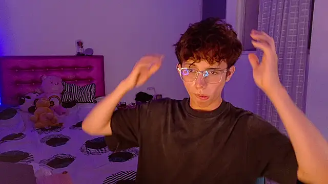 Dani Dancer online show from March 8, 2026, 11:08 pm