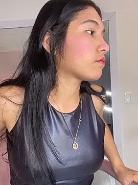 Snapshot of Xaander_ chatting on February 3, 2026, 7:08 pm Xaander online show from February 3, 2026, 7:08 pm