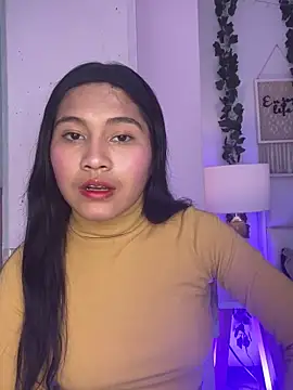 Snapshot of Xaander_ chatting on February 4, 2026, 7:31 pm Xaander online show from February 4, 2026, 7:31 pm