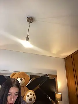 Snapshot of Moon_Magic666 chatting on February 6, 2026, 5:49 pm Moon Magic666 online show from February 6, 2026, 5:49 pm