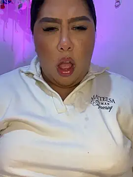 Mia Carters online show from January 14, 2026, 12:33 pm