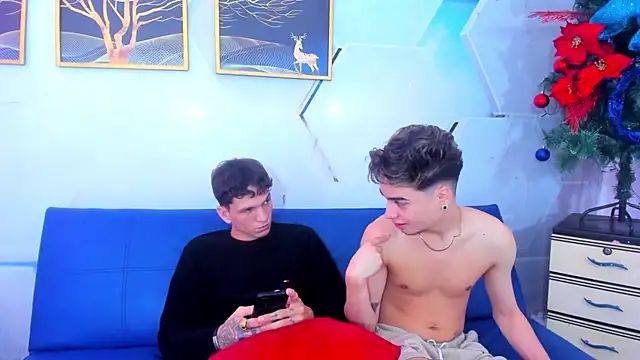 Snapshot of Alex_jeins_at chatting on December 16, 2025, 1:38 pm Alex jeins at online show from December 16, 2025, 1:38 pm