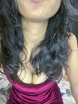 Hottie kia online show from August 4, 2026, 4:53 pm