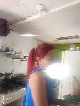 Snapshot of agathawalter_ chatting on February 14, 2026, 3:31 pm agathawalter online show from February 14, 2026, 3:31 pm