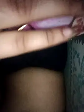 Snapshot of pihuu1313 chatting on February 2, 2026, 7:45 pm pihuu1313 online show from February 2, 2026, 7:45 pm