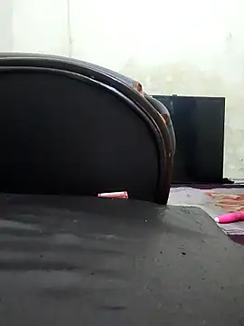 Snapshot of UP-Girl chatting on December 22, 2025, 7:16 am UP-Girl online show from December 22, 2025, 7:16 am