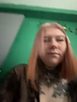 FionaMurr online show from June 28, 2026, 2:06 am