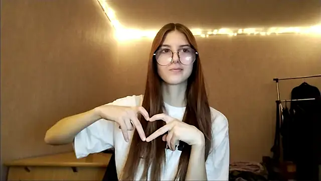 Snapshot of VictorinaMccorey chatting on January 5, 2026, 5:27 pm VictorinaMccorey online show from January 5, 2026, 5:27 pm