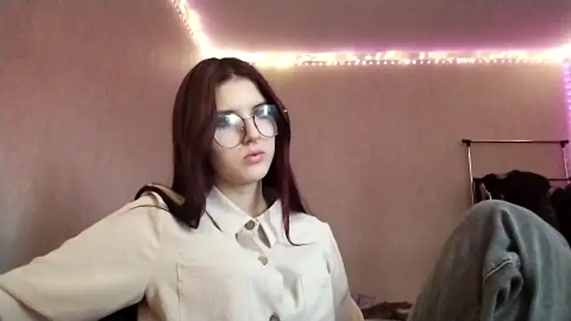 Snapshot of VictorinaMccorey chatting on January 9, 2026, 12:30 pm VictorinaMccorey online show from January 9, 2026, 12:30 pm