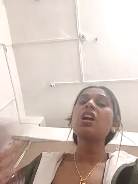 Snapshot of nehakapoor89 chatting on January 16, 2026, 9:57 am nehakapoor89 online show from January 16, 2026, 9:57 am