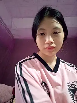 Lomay69 online show from December 23, 2025, 4:10 am