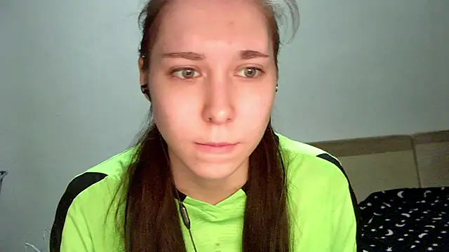 Snapshot of Annette_meow1 chatting on December 16, 2025, 5:12 am Annette meow1 online show from December 16, 2025, 5:12 am