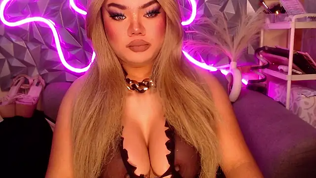 Snapshot of AlwaysHornyMia chatting on January 13, 2026, 11:26 am AlwaysHornyMia online show from January 13, 2026, 11:26 am