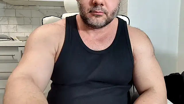 Snapshot of WildJohn_XX chatting on March 16, 2026, 8:35 pm WildJohn XX online show from March 16, 2026, 8:35 pm