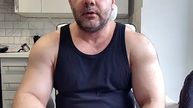 Snapshot of WildJohn_XX chatting on March 25, 2026, 2:12 pm WildJohn XX online show from March 25, 2026, 2:12 pm
