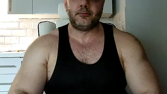 Snapshot of WildJohn_XX chatting on March 27, 2026, 10:42 pm WildJohn XX online show from March 27, 2026, 10:42 pm