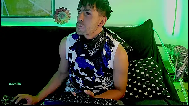 Lord Apolo online show from March 26, 2026, 2:44 pm