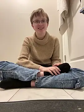 Snapshot of Lassie_Cassie chatting on December 22, 2025, 5:15 am Lassie Cassie online show from December 22, 2025, 5:15 am