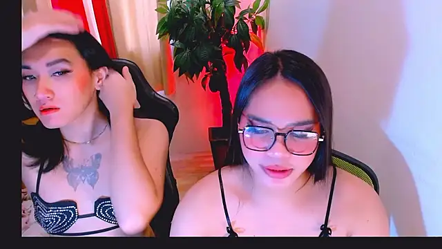 lil cummer69 online show from January 18, 2026, 5:00 am