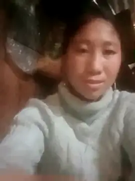 onezezz online show from December 17, 2025, 5:02 am