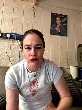 Snapshot of Nickithicks chatting on January 18, 2026, 5:28 pm Nickithicks online show from January 18, 2026, 5:28 pm