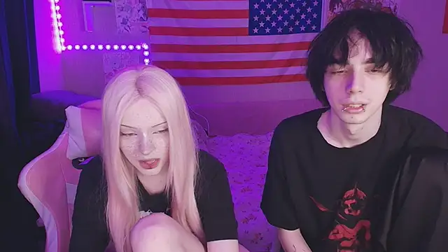 Snapshot of midnight_memories chatting on February 8, 2026, 12:36 am midnight memories online show from February 8, 2026, 12:36 am