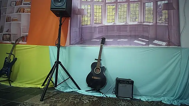 moghelslay online show from February 9, 2026, 8:02 pm